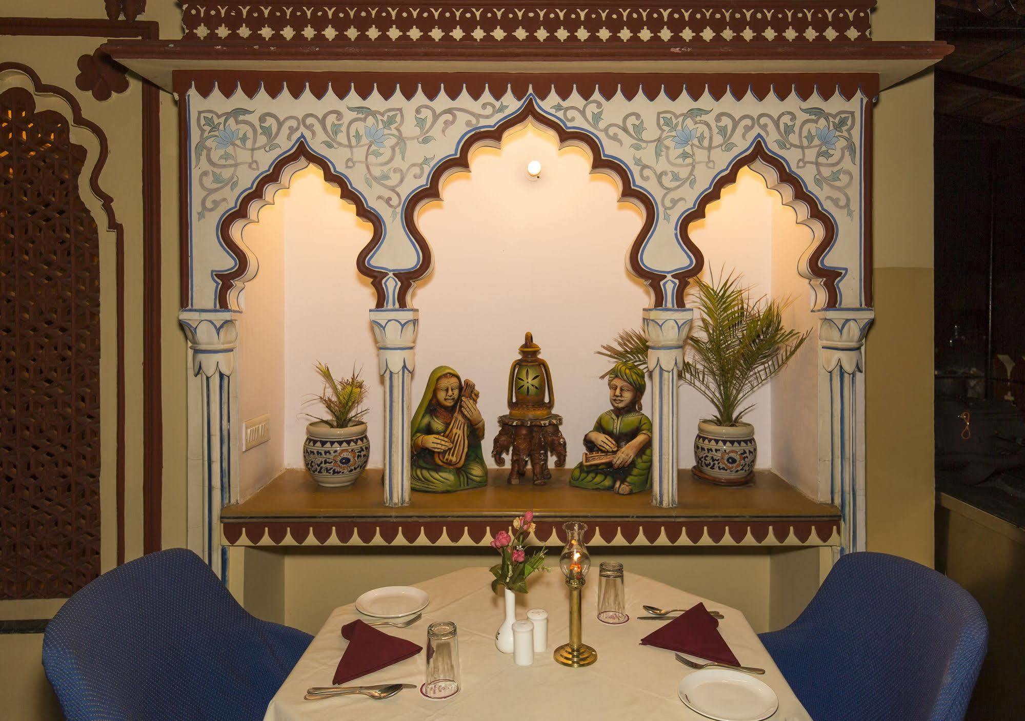 Umaid Mahal - A Heritage Style Boutique होटल Jaipur